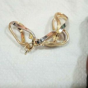 18 karat gold jwelry